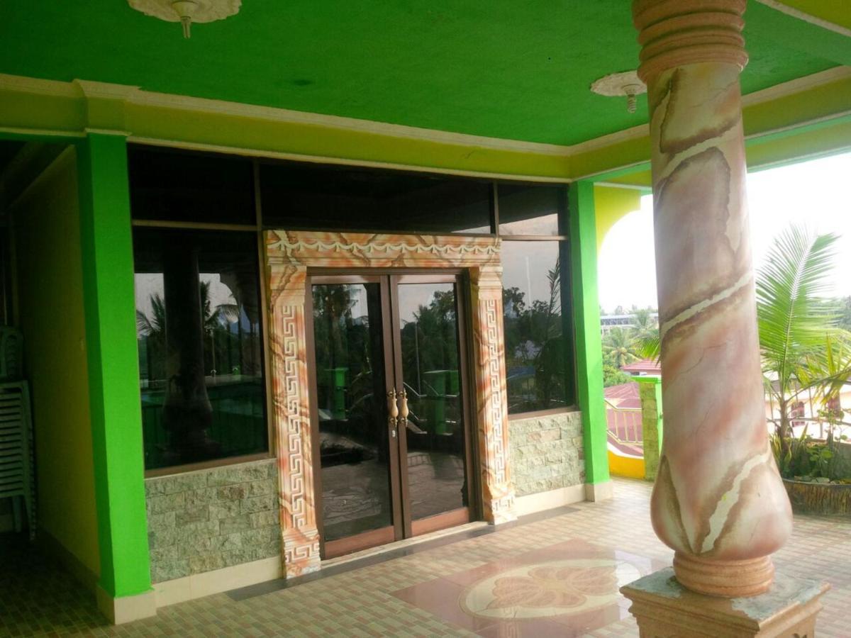 Wisma Rizky Hotel Bengkalis Exterior photo