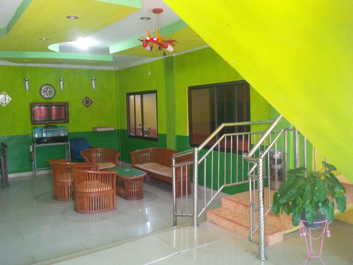 Wisma Rizky Hotel Bengkalis Exterior photo